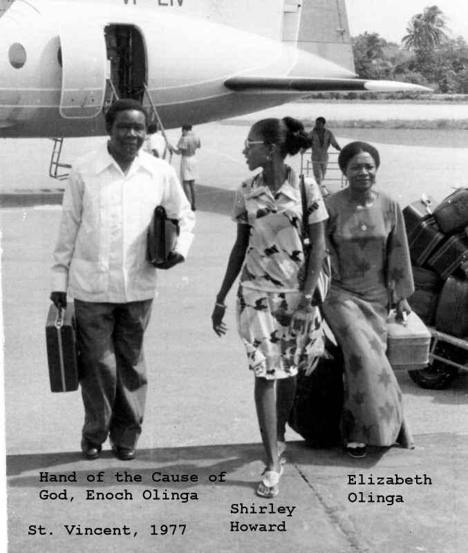 1977 Enoch & Elizabeth Olinga_a